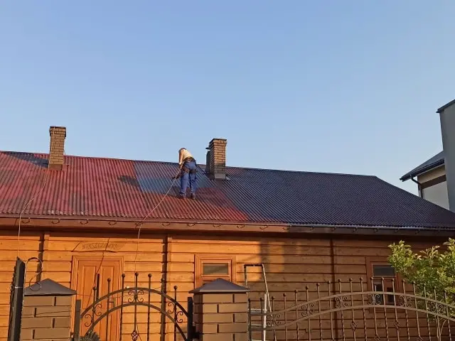 Realizacja malowania dachu 13